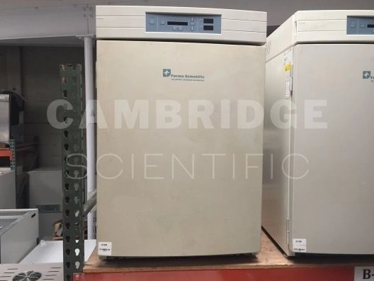 Thermo Forma 3120 CO2 Water Jacketed Incubator