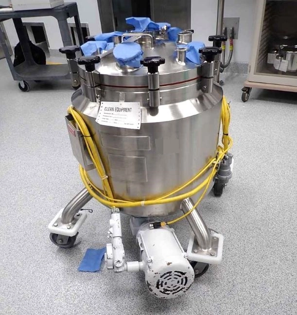 26 Gallon (100 Liter) Sanitary Mueller Reactor with bottom mounted mixer