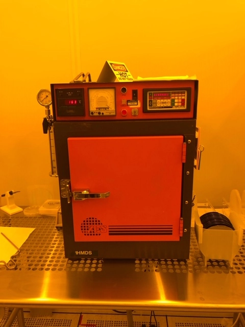 Yield Engineering YES LPIII-M3 HMDS Vapor Prime Oven