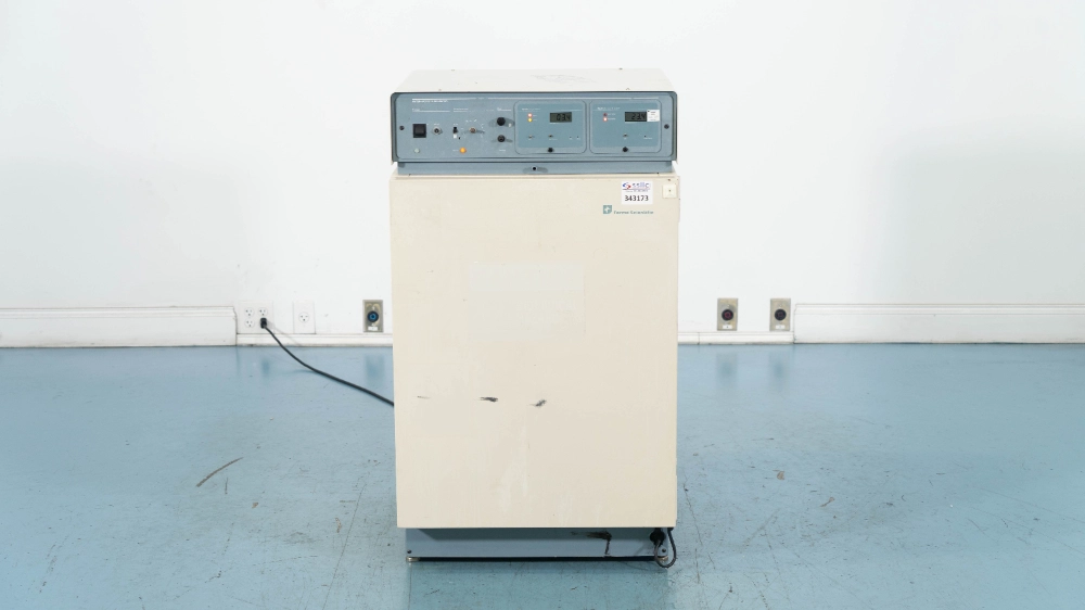 Forma Scientific Water-Jacketed Incubator