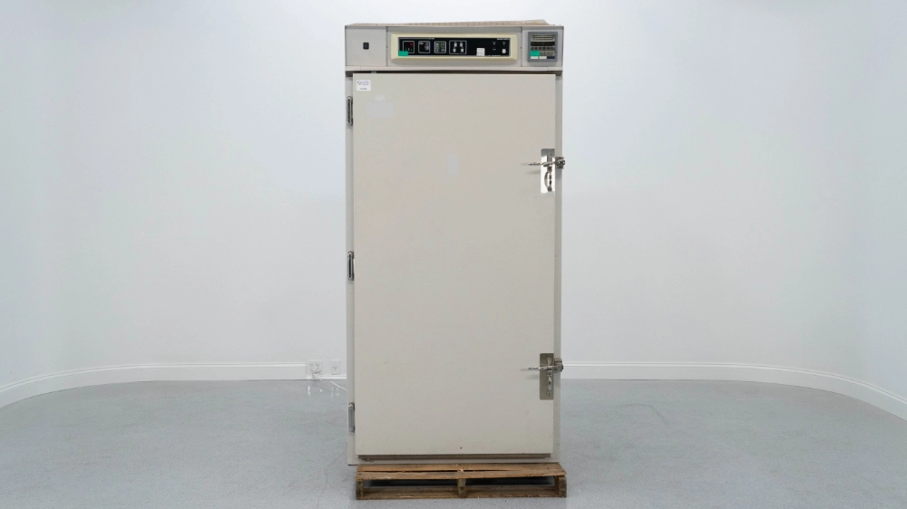 Lab-Line Instruments 393-2L CO2 Incubator
