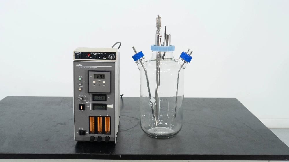 Costar CS2000 Controller With Reactor Vessel