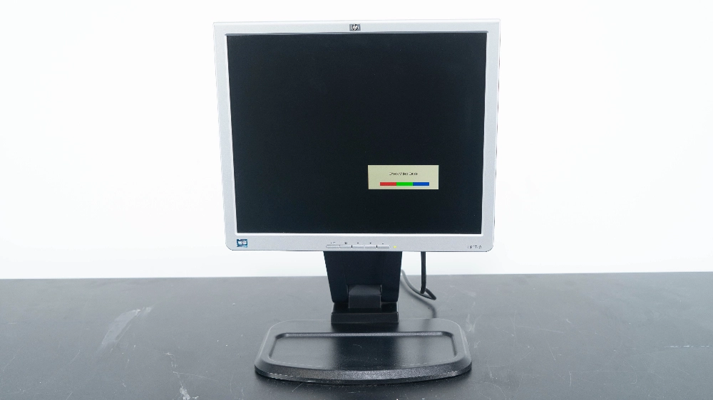 HP 1740 17" Monitor