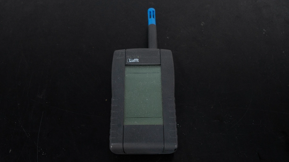 Lufft C200 Handheld Temperature and Humidity Reader