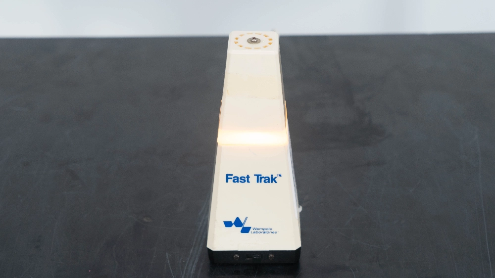 Wampole Laboratories Fast Trak High Intensity Lamp