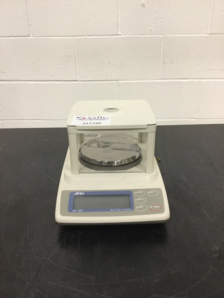 A&amp;D Model HF-300 Precision Balance