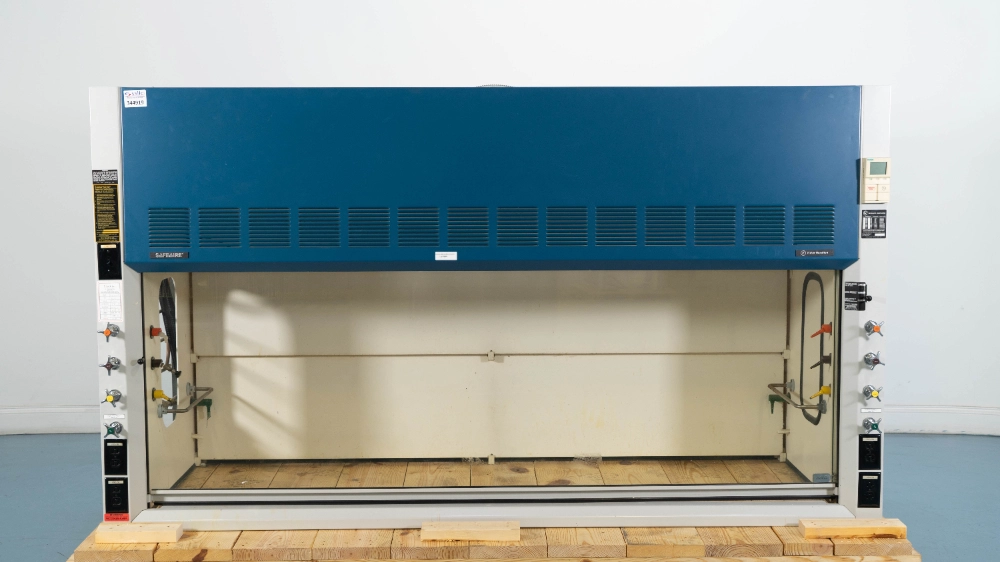 Fisher Hamilton SafeAire 8' Fume Hood