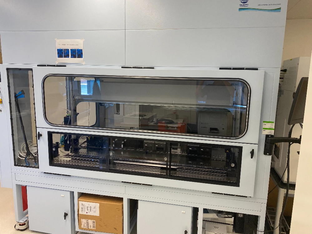 Hamilton MicroLab Vantage Liquid Handler