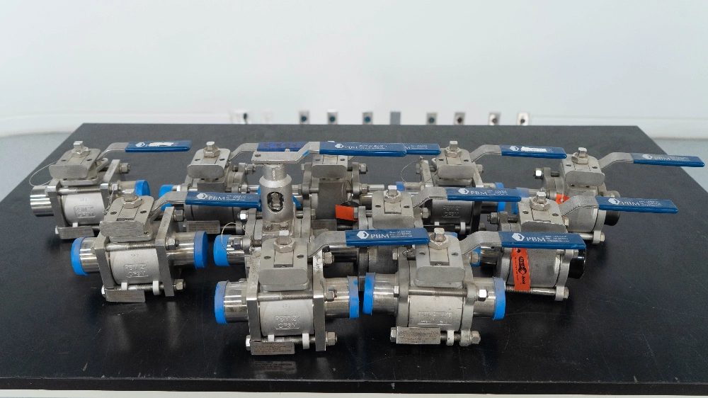 PBM SIHFH8FXG-71F 2" Stainless Steel Ball Valves - Quantity 11