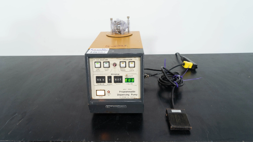 New Brunswick Scientific DP200 Programmable Dispensing Pump