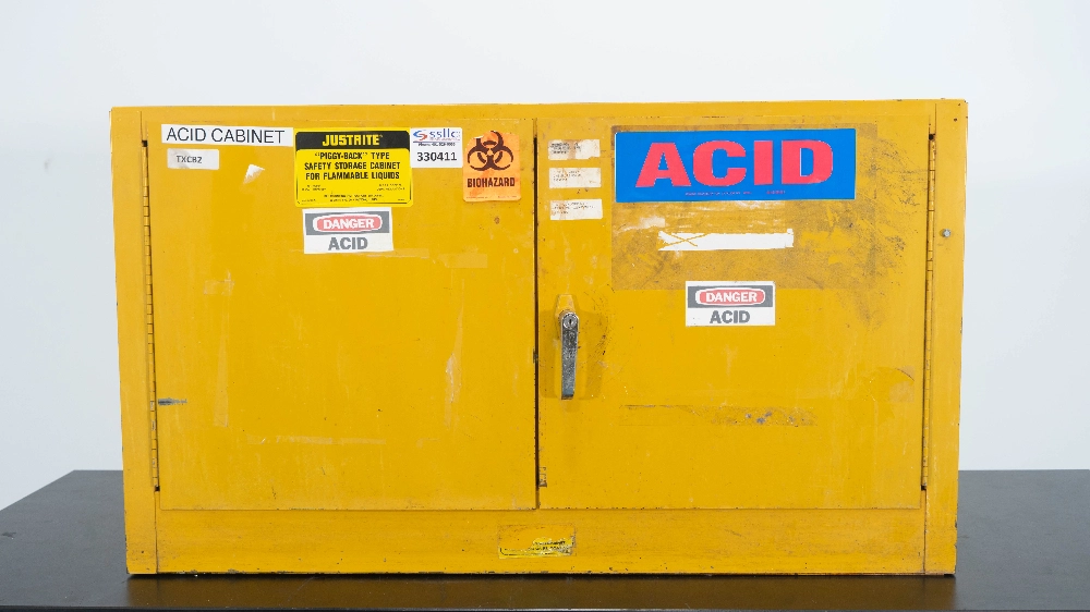 Just Rite Piggy-Back Type 17 Gallon Acid Storage Cabinet