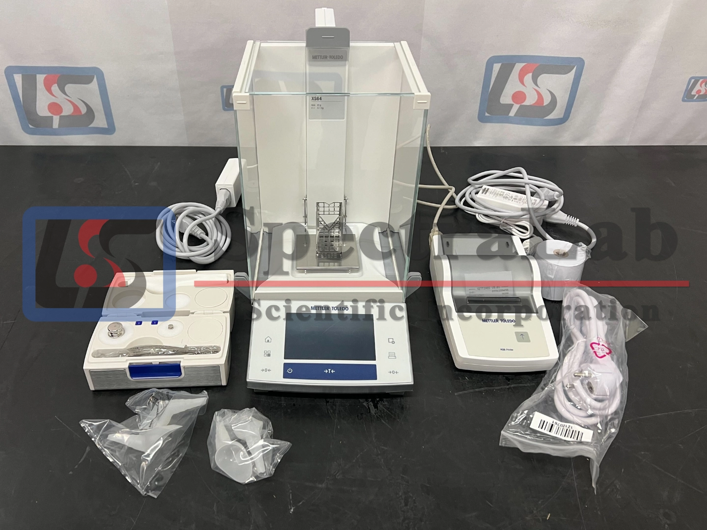 Brand New in Original Package Mettler Toledo XS64 Balance w/ RS P25 Printer and CPS CarePac S Weight Set