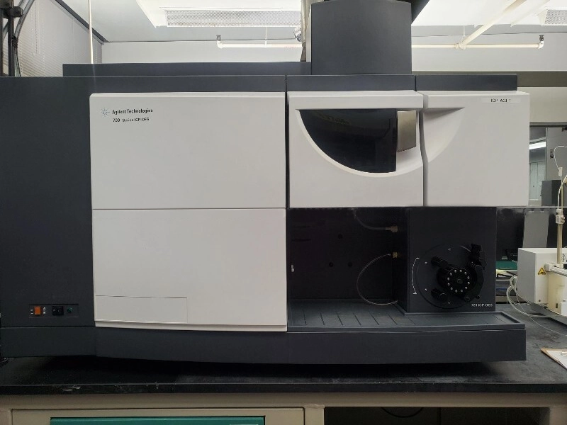 Agilent 725 ICP-OES with ASX-500 Autosampler