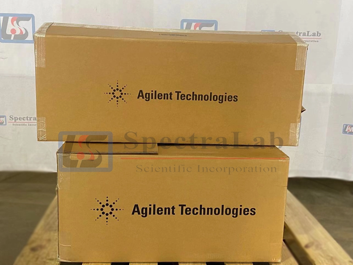 Agilent Cary 60 UV-Vis Spectrophotometer with 18 Cell Holder | LabX.com