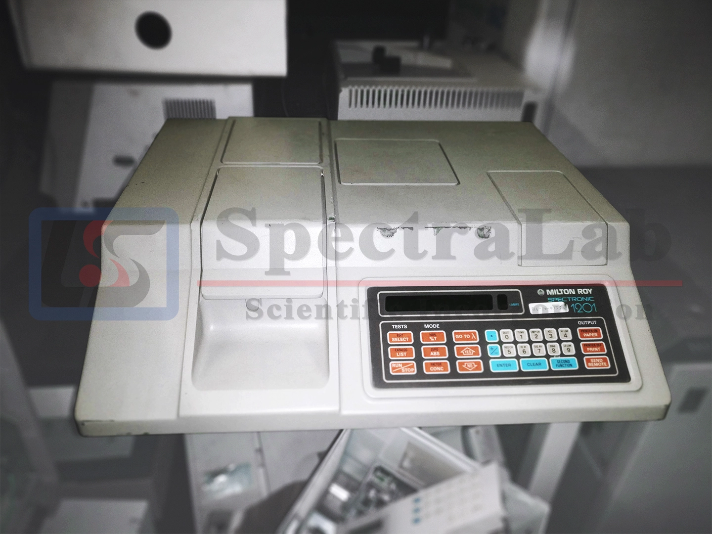Milton Roy Spectronic 1201 UV/Vis Spectrophotometer