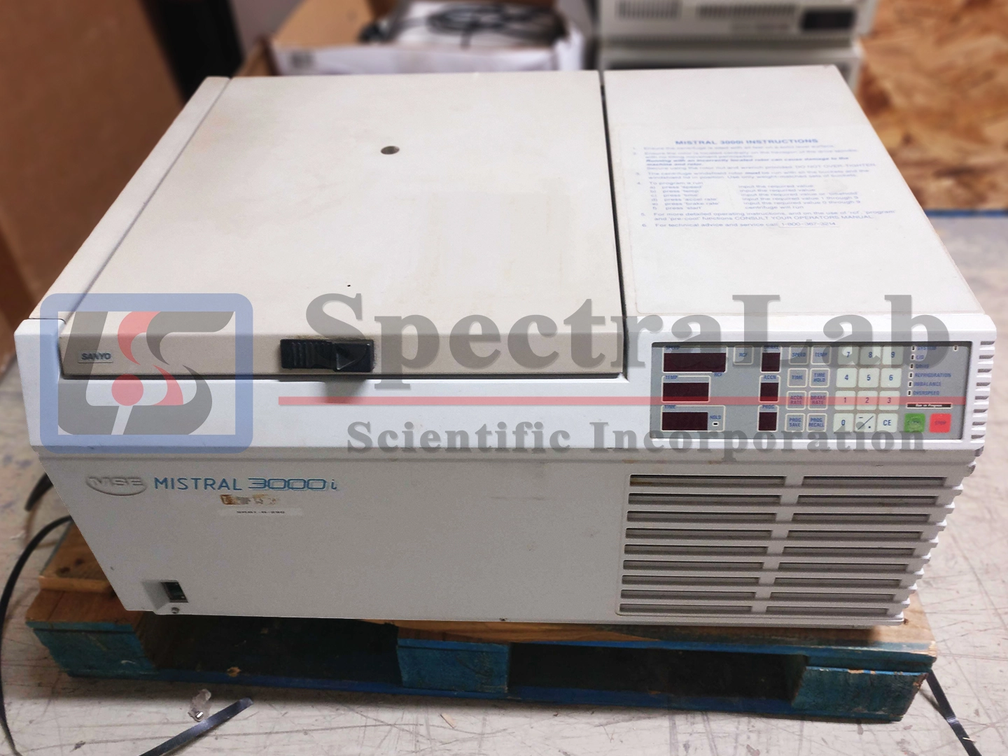 Sanyo MSE Mistral 3000i Refrigerated Benchtop Centrifuge