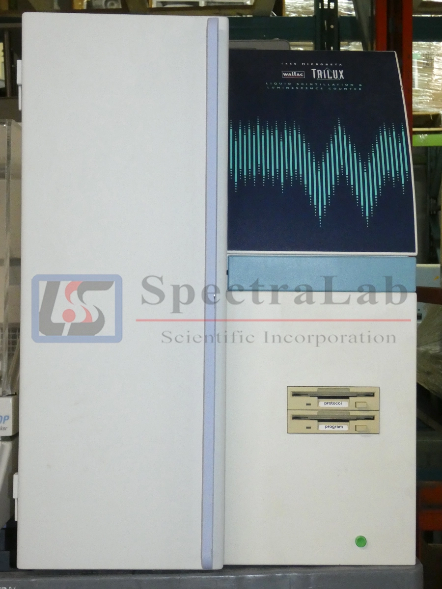 Wallac Trilux 1450 Microbeta Liquid Scintillation and Luminescence Counter
