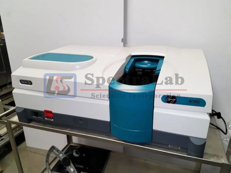 Varian Cary 4000 UV-Vis Spectrophotometer