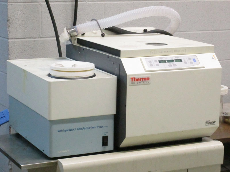 Thermo Savant SC250EXP SpeedVac Concentrator &amp; Refrigerated Condensation Trap RT400