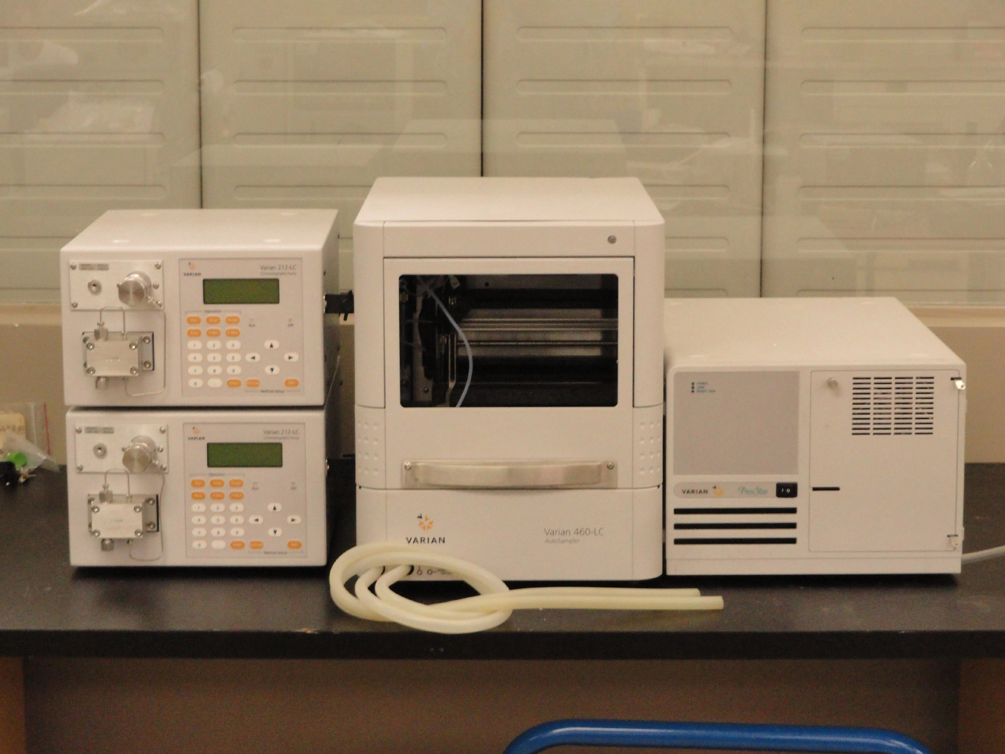 Varian 460-LC Autosampler with ProStar 335 Diode Array Detector and 212-LC Pump