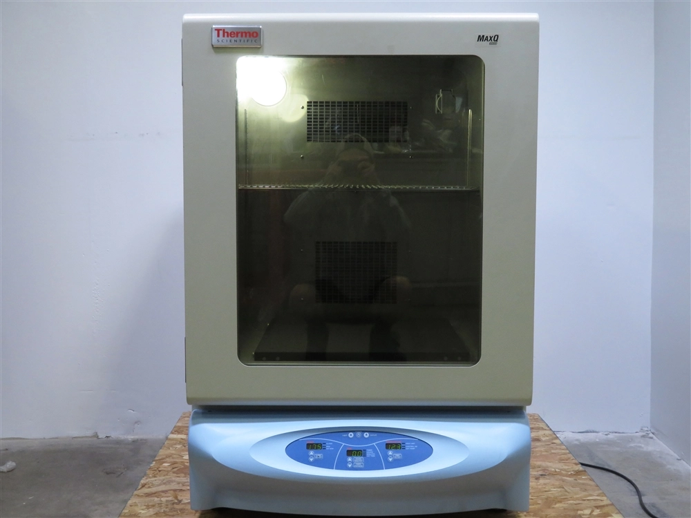 Thermo Scientific MaxQ 6000 Refrigerated Incubator Shaker