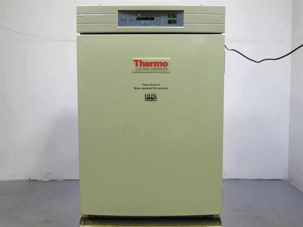 Thermo Forma 3110 CO2 Water Jacketed Incubator