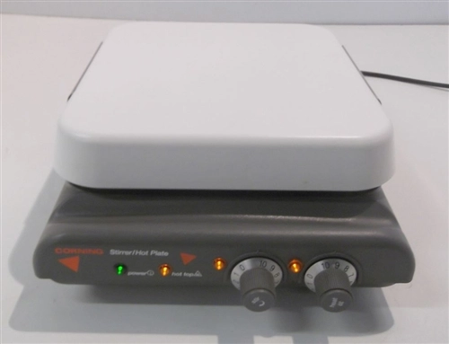 Corning® Digital Stirring Hot Plates