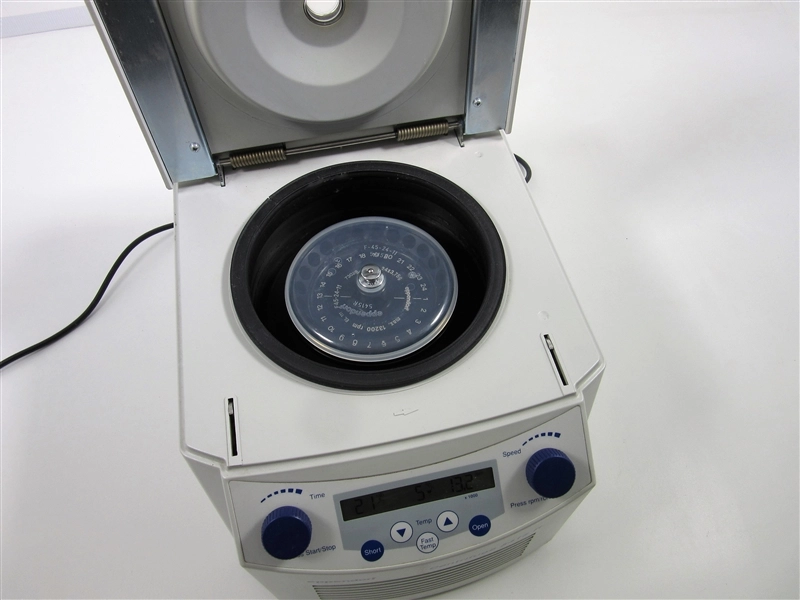 Eppendorf 5415R Refrigerated Centrifuge