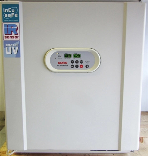 Sanyo MCO-20AIC CO2 Incubator