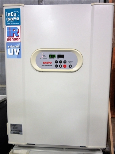 Sanyo MCO-18AIC(UV) CO2 Incubator