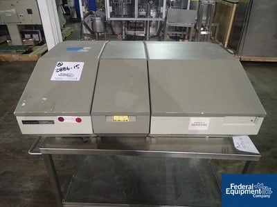 Perkin Elmer Paragon 1000 PC FT-IR Spectrometer