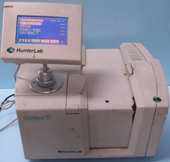 Hunter lab color quest xt, serial no COXT1062, vo... For Sale Labx