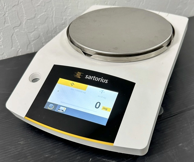 Sartorius Practum1102-1S Top Loading Balance