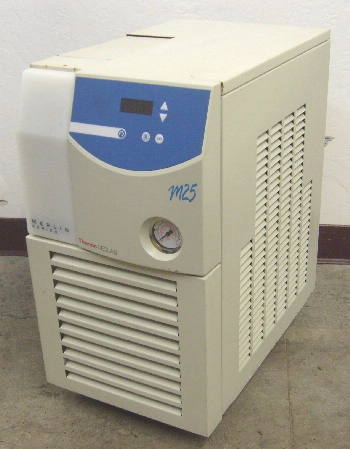 Thermo Neslab Merlin M25 Digital Chiller