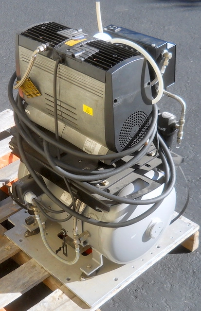 JUN-AIR OF1202-40BD3 Air Compressor
