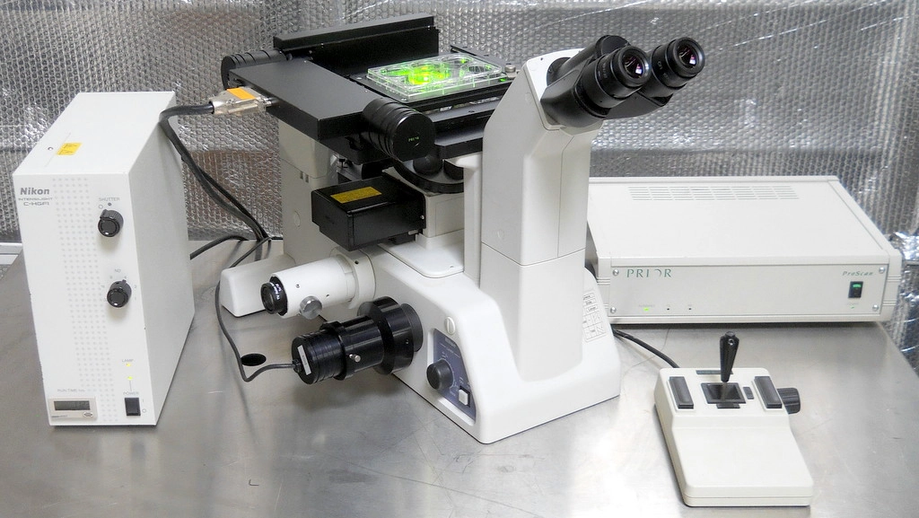 Nikon Eclipse TE200 Inverted Fluorescence Research Microscope