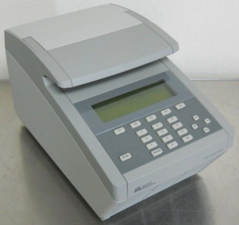 Applied Biosystems 2720 Thermal Cycler