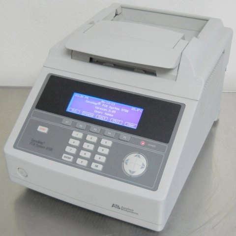 Applied Biosystems GeneAmp PCR System 9700 with 96-Well Sample Block Module