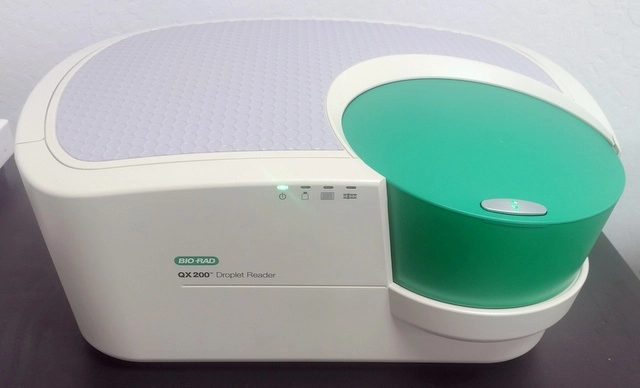 Bio-Rad QX200 Droplet Reader