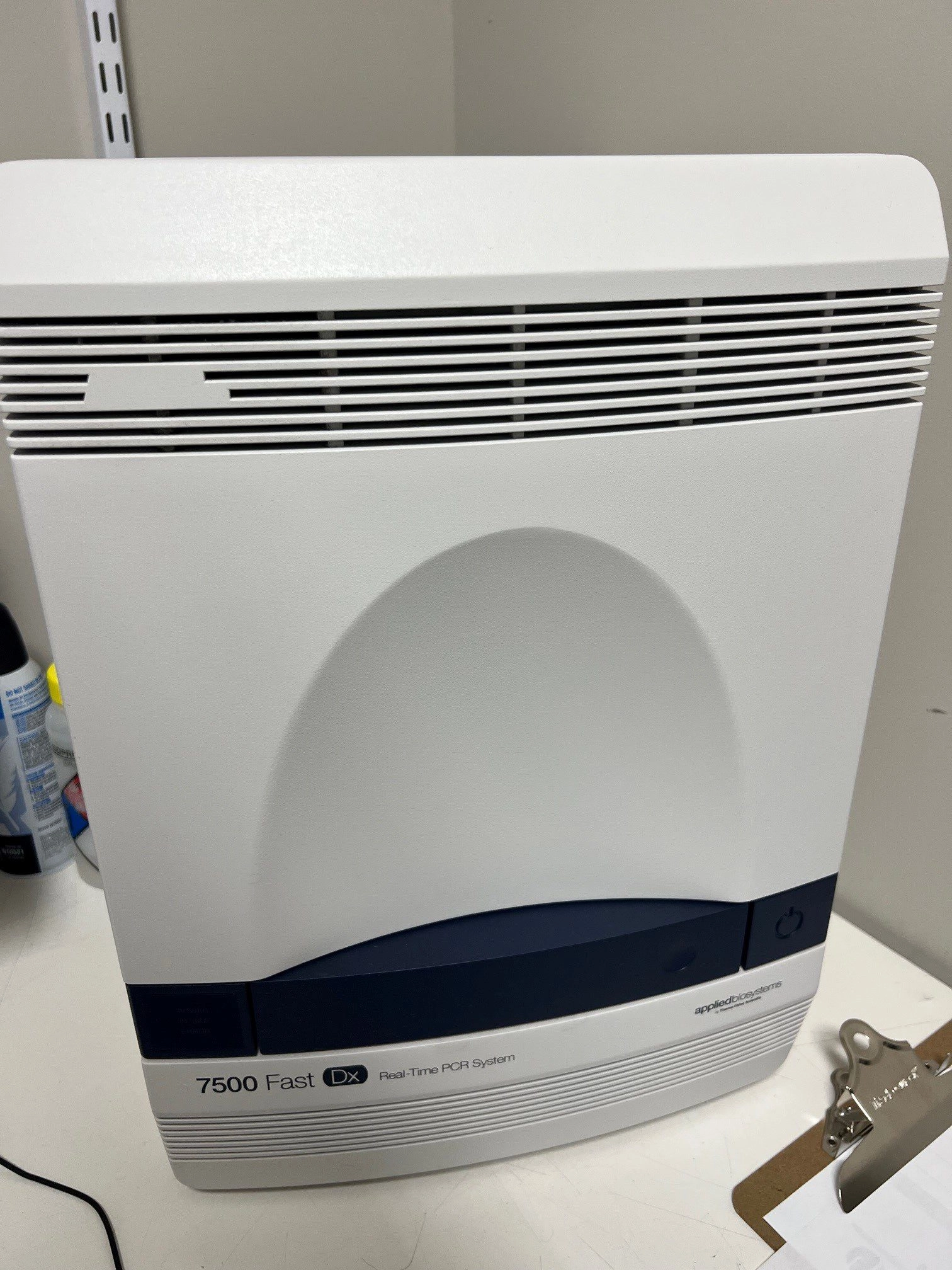 Applied Biosystems 7500 Fast Dx Real-Time PCR
