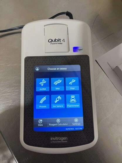 Thermo Fluorometer Qubit 4 Fluorometer