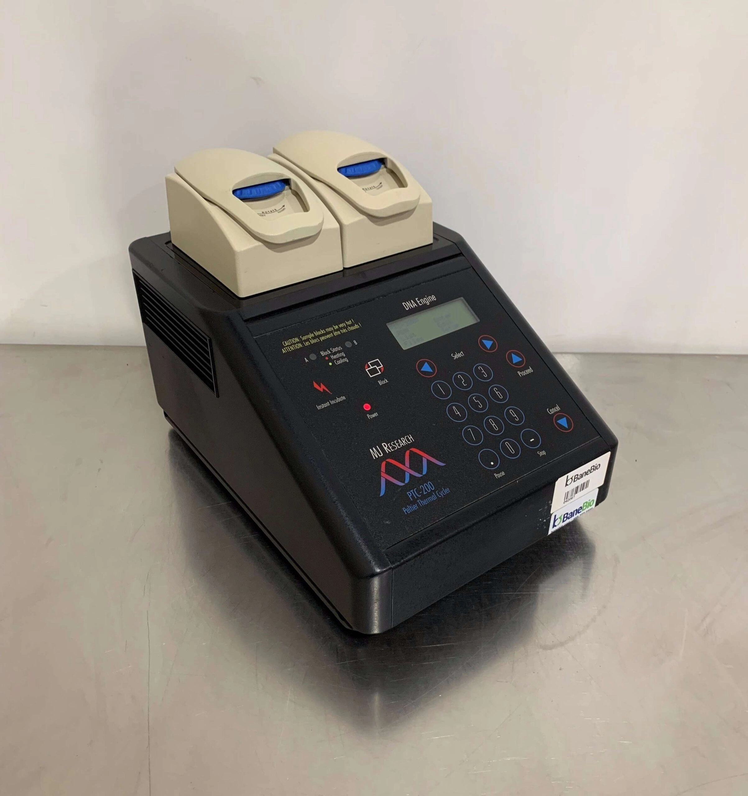 Mj Research Ptc 200 Peltier Thermal Cycler W Biorad Ald 1244 Dual 48