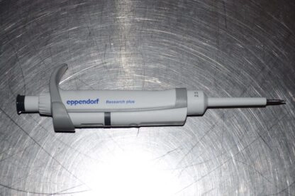 Eppendorf Single Channel Pipette Research Plus 0-1-2.5uL