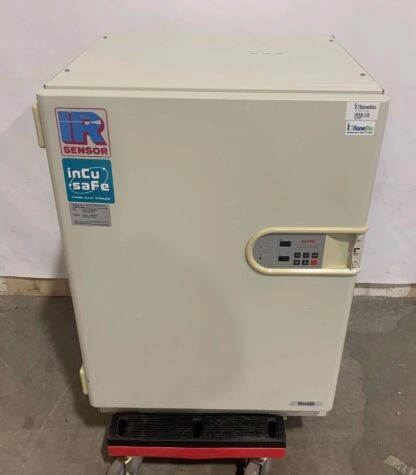 Sanyo CO2 Single Stack Incubator MCO-17AIC