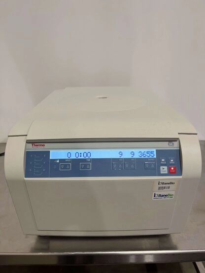 ThermoFisher Centrifuge Sorvall ST16