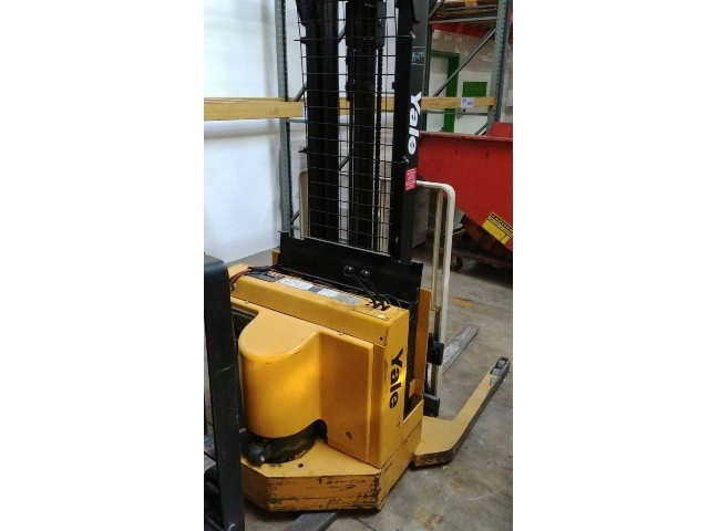 Yale Lift Truck