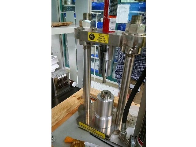 GlobePharma MTCM-I Press