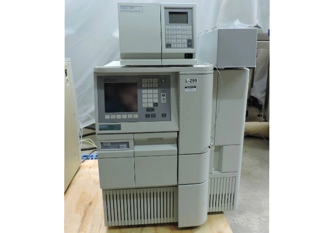 Waters 2695 HPLC with 2487 Absorbance Detector