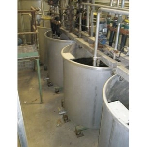 Used 750 Gal Stainless Steel Tank For Sale