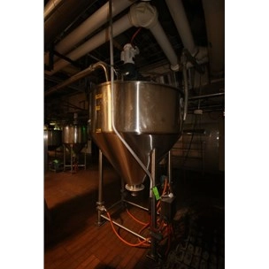 Used 600 Gal SURGE Stainless Steel Tank For Sale